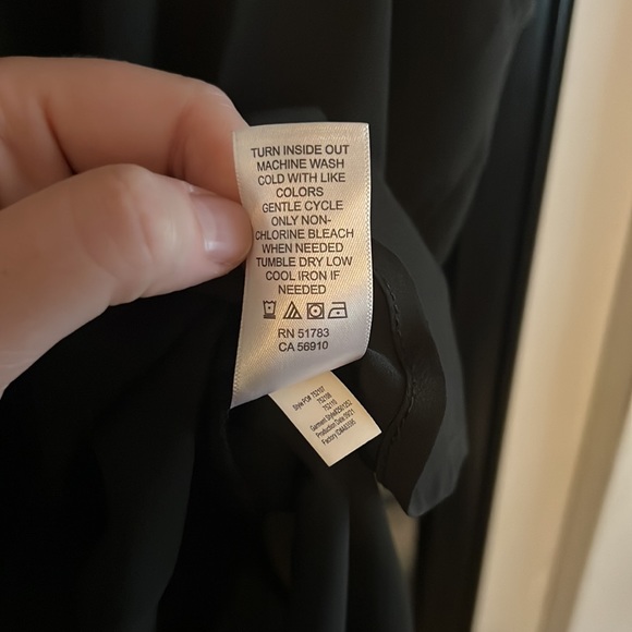 Maurice’s too large - Picture 8 of 8